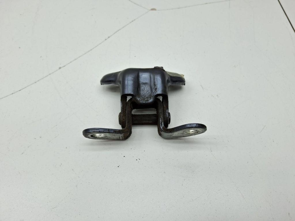 Петля двери задней правой верхняя, 1000 рублей, Пермь