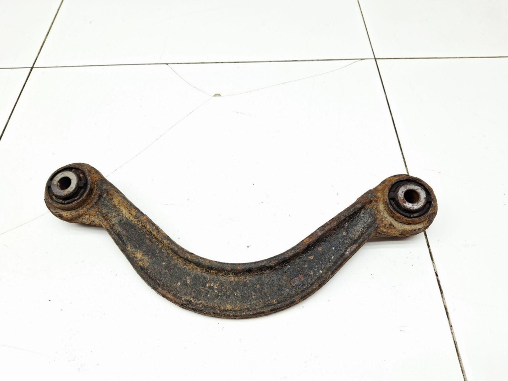 Рычаг задний верхний, 1000 рублей, Пермь