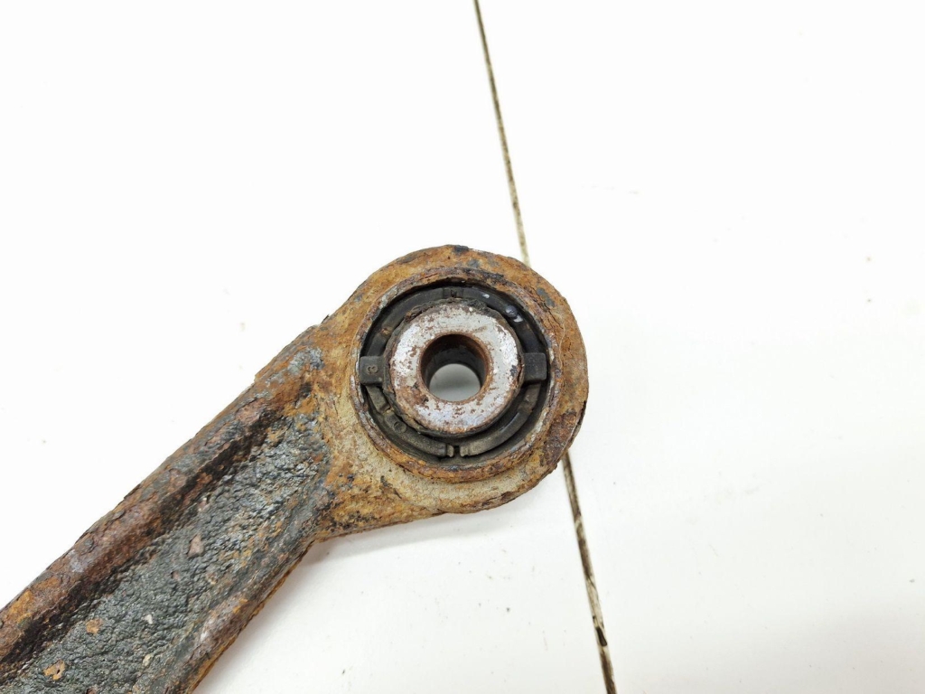 Рычаг задний верхний, 1000 рублей, Пермь