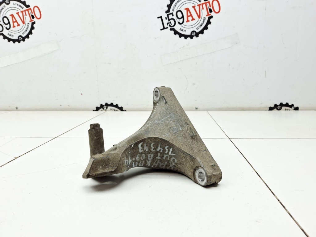 Кронштейн КПП левый, 1000 рублей, Пермь