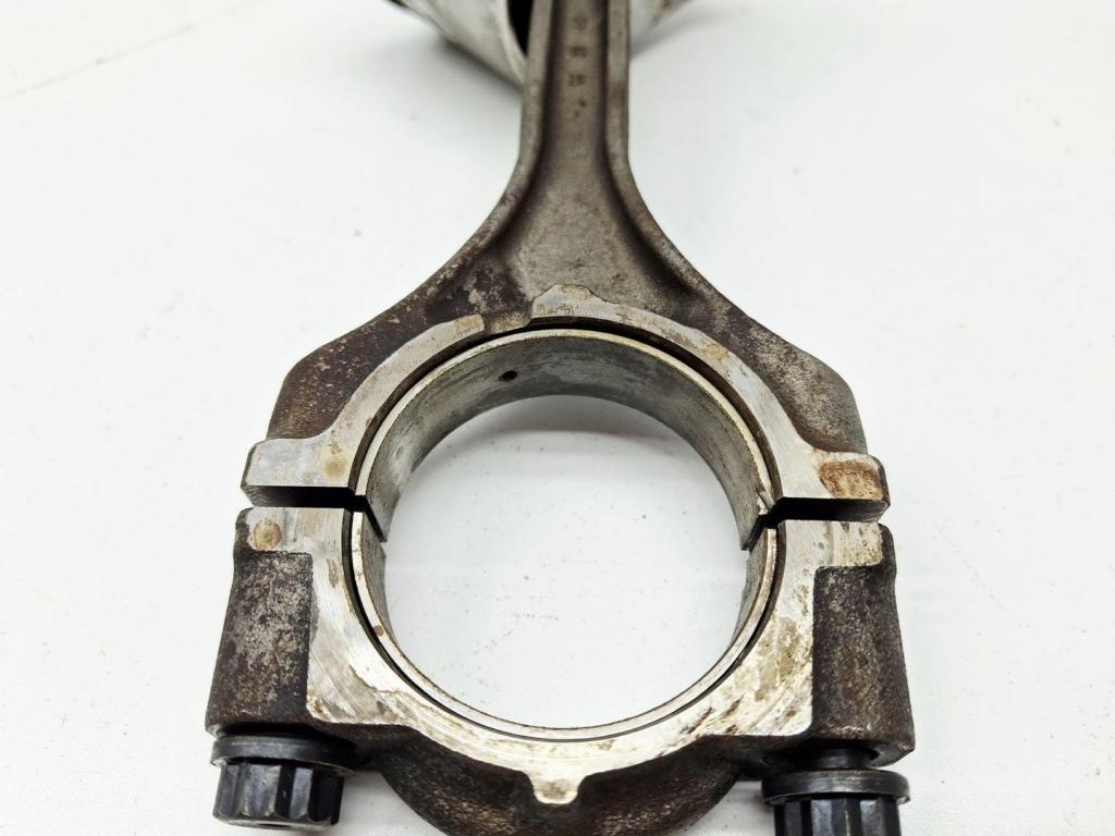 Поршень с шатуном, 3000 рублей, Пермь