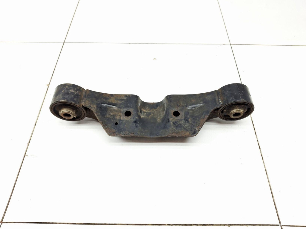 Опора заднего редуктора, 1000 рублей, Пермь