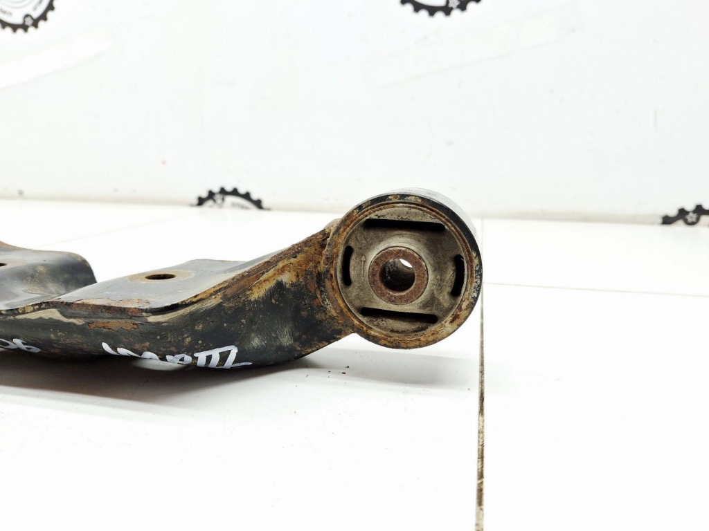 Опора заднего редуктора, 1000 рублей, Пермь