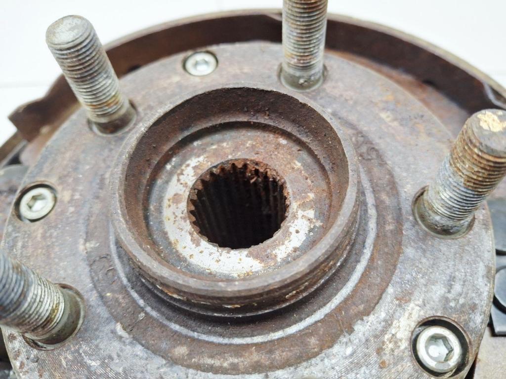 Кулак поворотный задний правый, 6000 рублей, Пермь