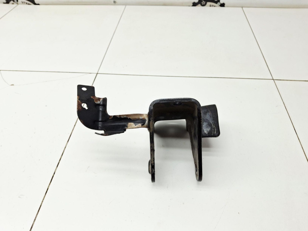 Кронштейн КПП, 500 рублей, Пермь