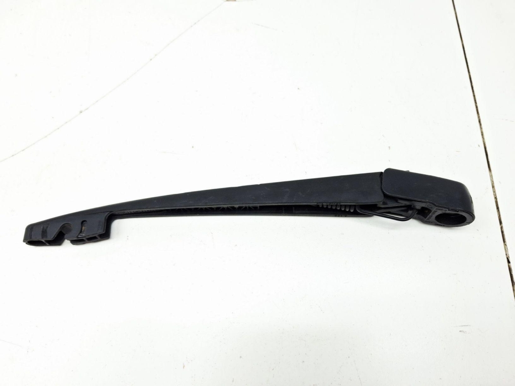 Поводок стеклоочистителя заднего, 1500 рублей, Пермь