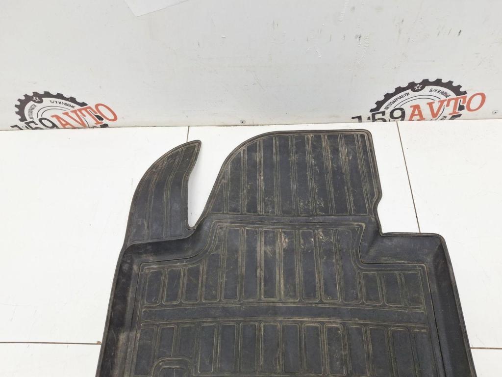 Комплект ковриков салона, 1000 рублей, Пермь