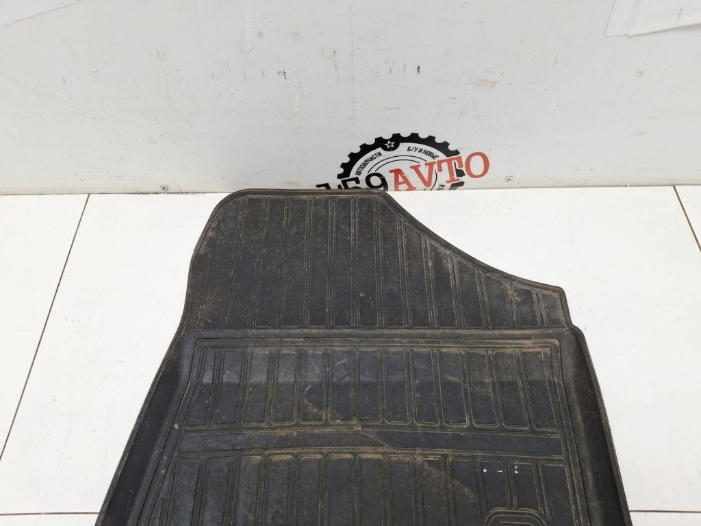 Комплект ковриков салона, 1000 рублей, Пермь