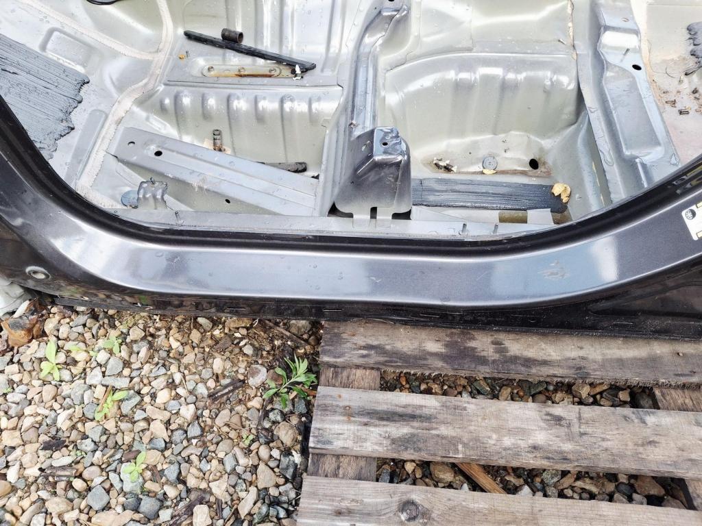 Порог со стойкой левый, 30000 рублей, Пермь