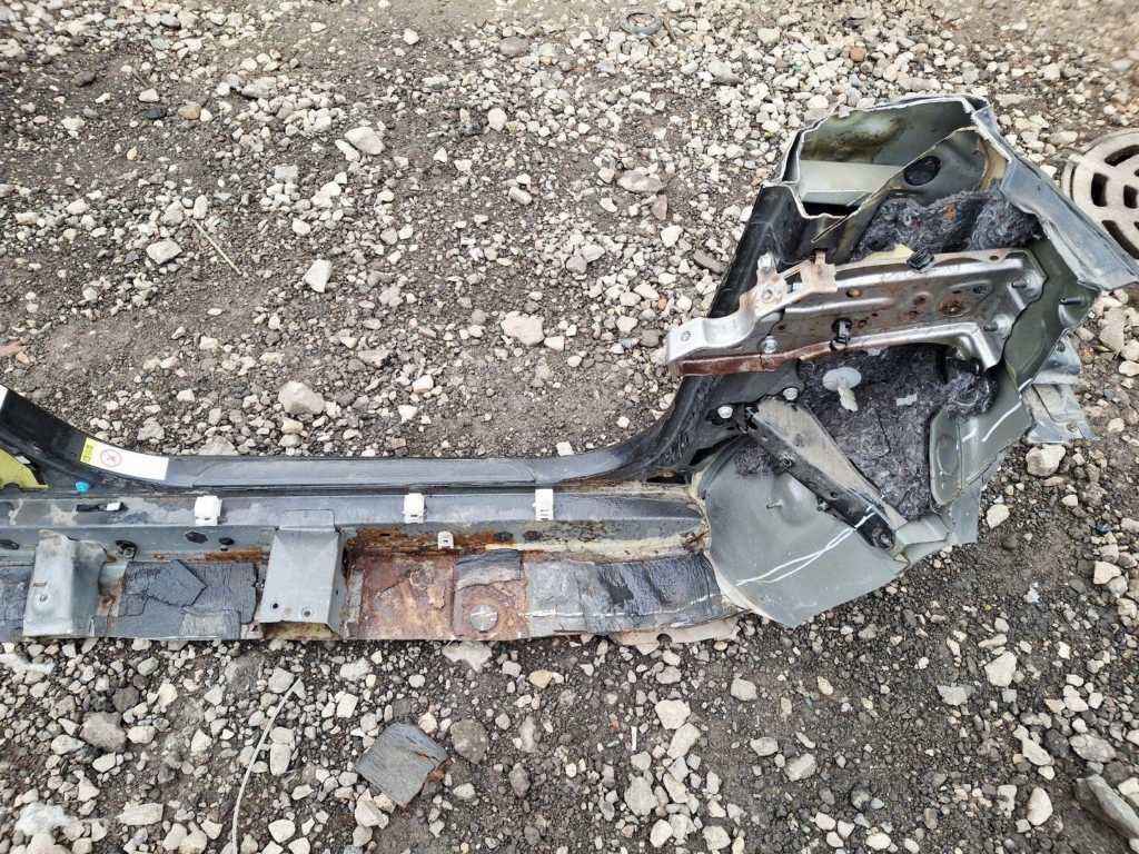 Порог со стойкой левый, 30000 рублей, Пермь