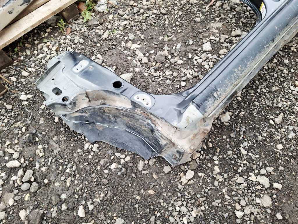 Порог со стойкой левый, 30000 рублей, Пермь