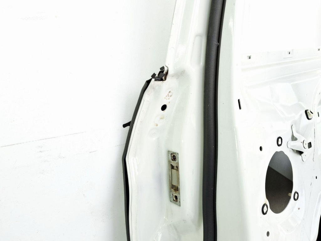 Дверь задняя правая, 20000 рублей, Пермь