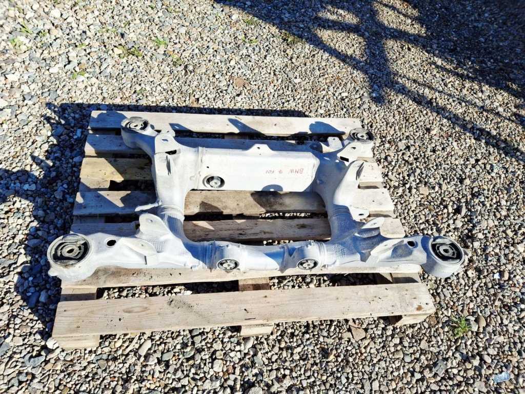 Балка задняя, 4000 рублей, Пермь