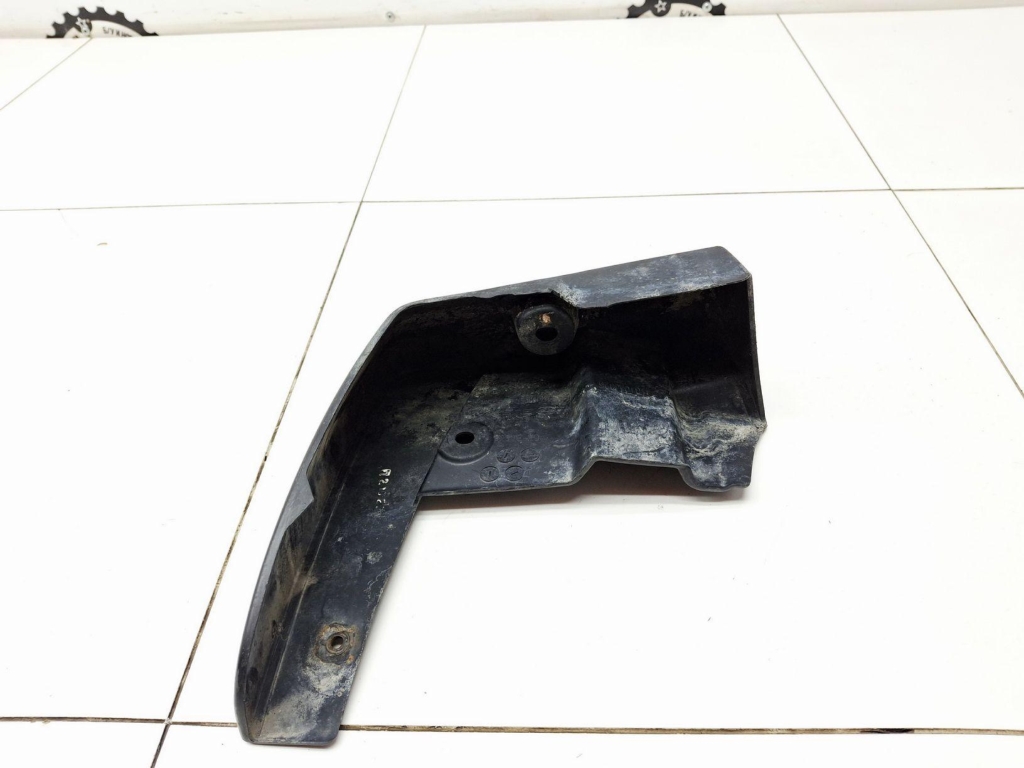 Брызговик задний правый, 1000 рублей, Пермь