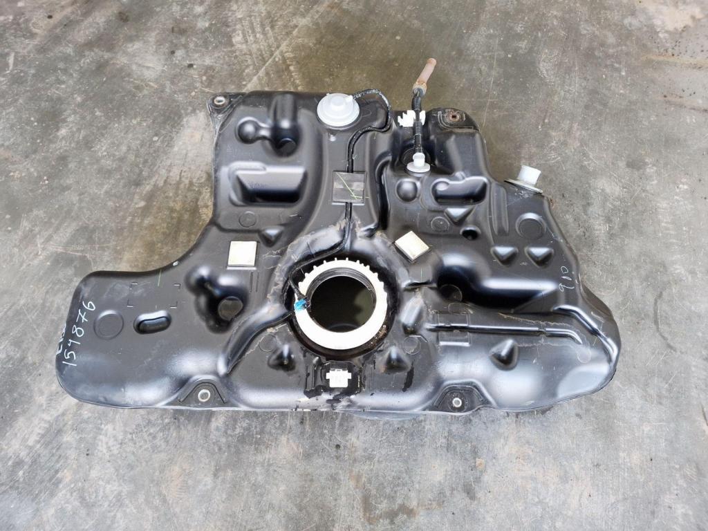 Бак топливный, 2500 рублей, Пермь