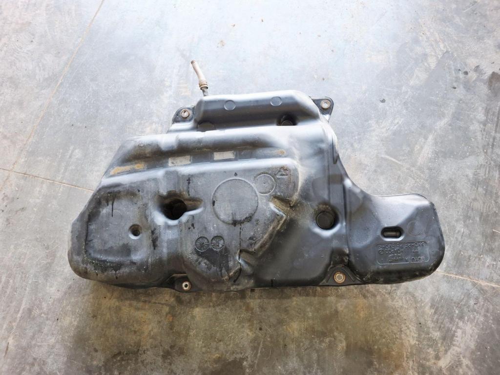 Бак топливный, 2500 рублей, Пермь