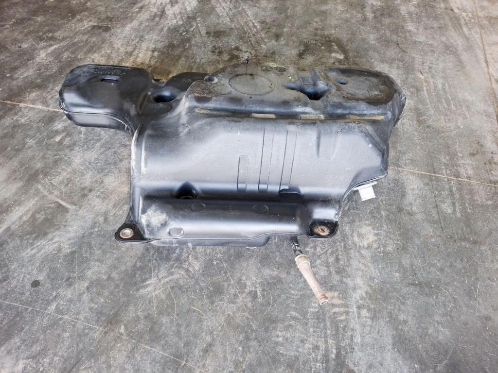 Бак топливный, 2500 рублей, Пермь