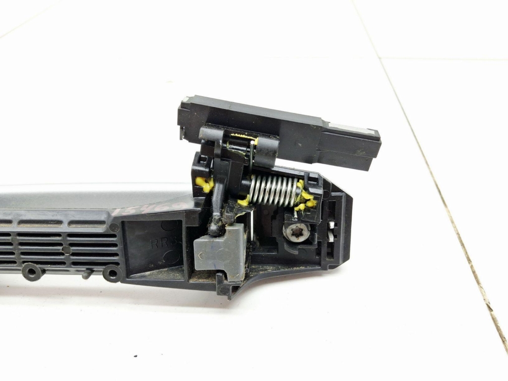 Ручка двери задней наружная правая, 1000 рублей, Пермь