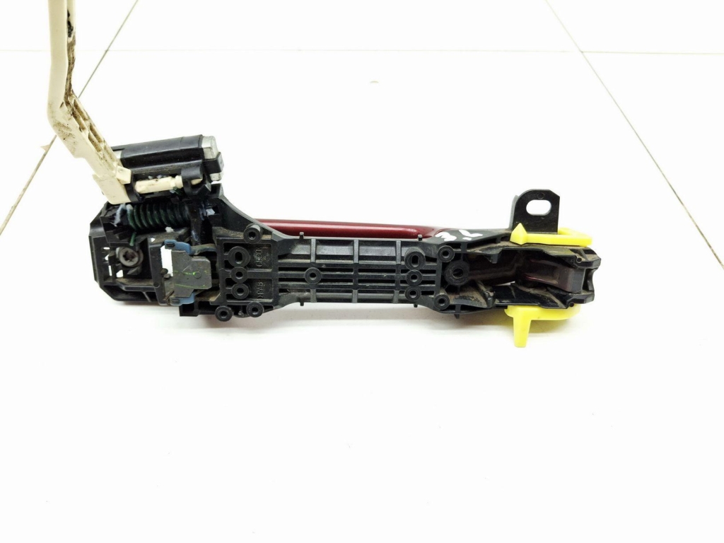 Ручка двери задней наружная левая, 1500 рублей, Пермь