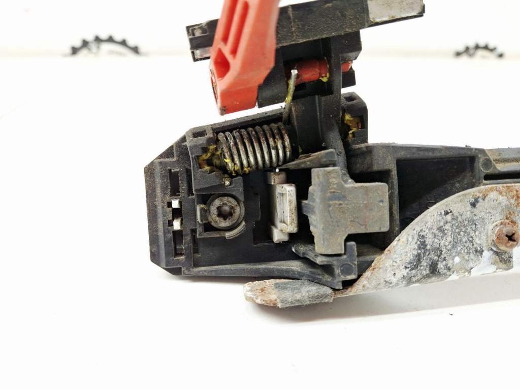 Ручка двери задней наружная левая, 1000 рублей, Пермь