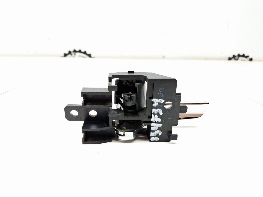 Ручка двери внутренняя правая, 500 рублей, Пермь