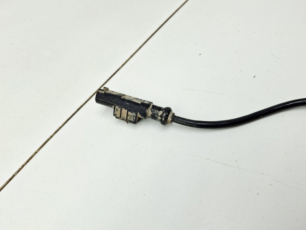 Датчик ABS передний левый, 1000 рублей, Пермь