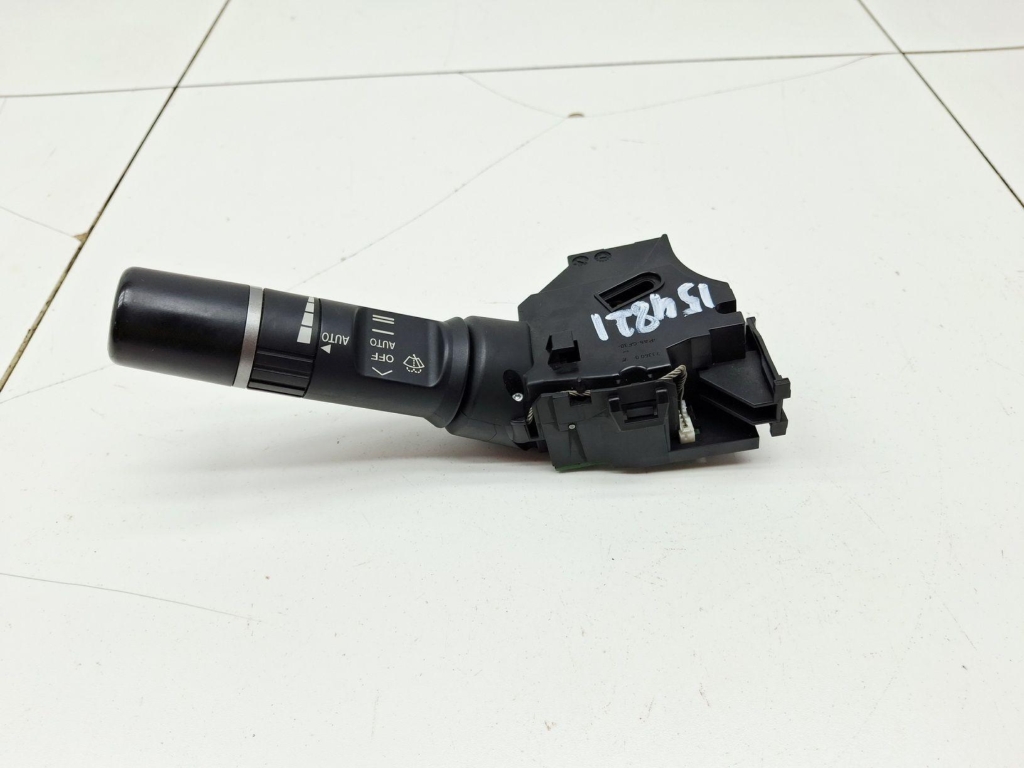 Переключатель стеклоочистителей, 1000 рублей, Пермь