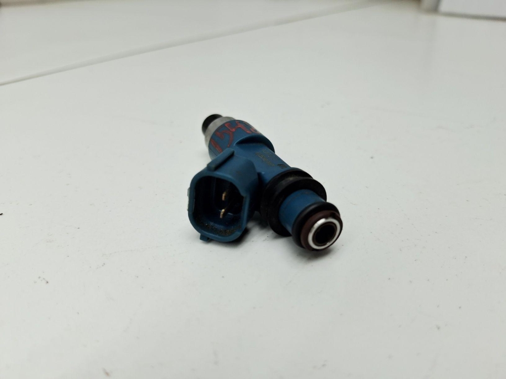 Форсунка топливная, 1000 рублей, Пермь