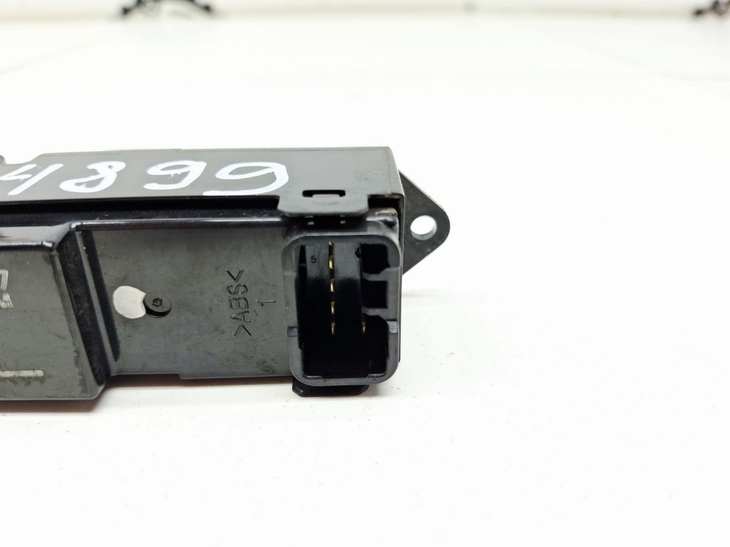 Кнопка стеклоподъемника, 500 рублей, Пермь