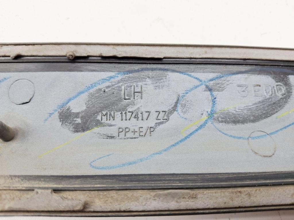 Молдинг задней левой двери, 1000 рублей, Пермь