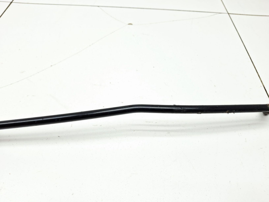 Держатель капота, 500 рублей, Пермь