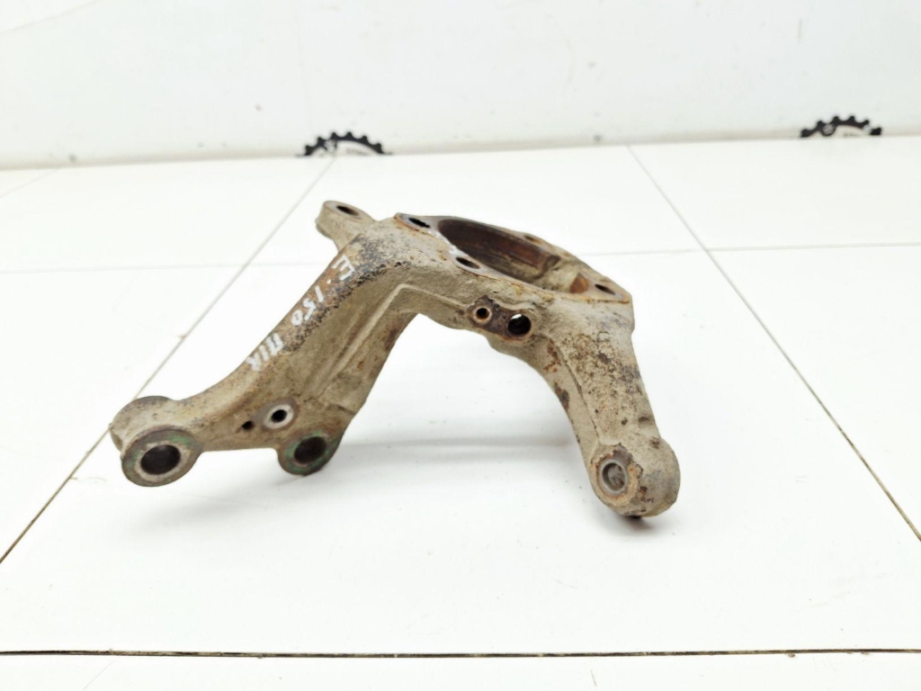 Кулак поворотный передний правый, 2500 рублей, Пермь