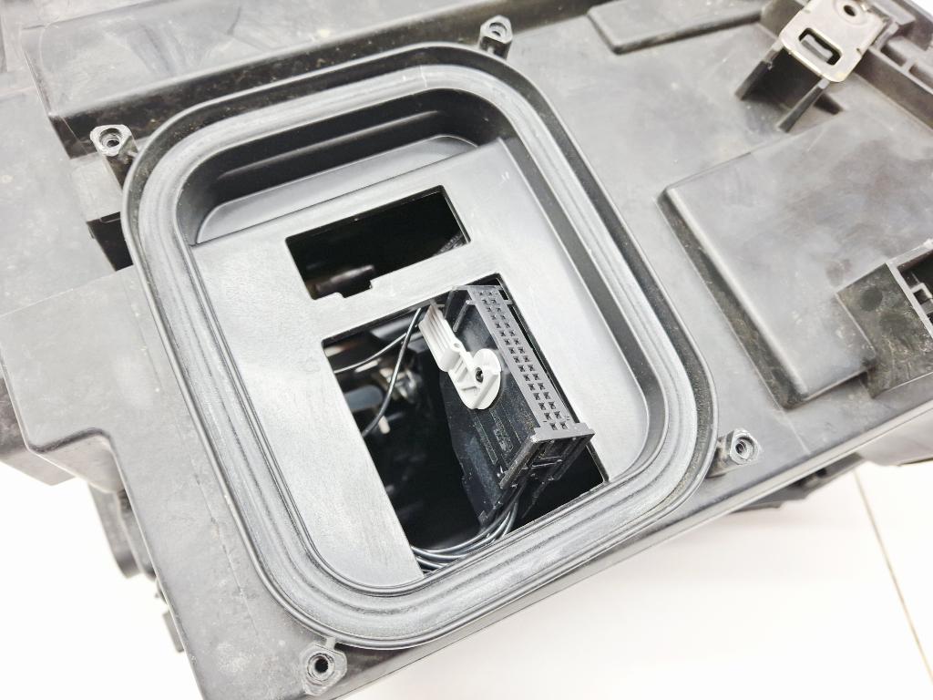 Фара правая, 27000 рублей, Пермь