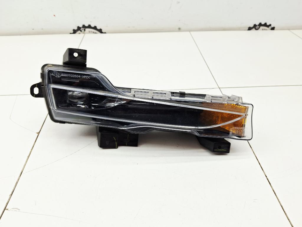 Фара противотуманная правая, 8100 рублей, Пермь