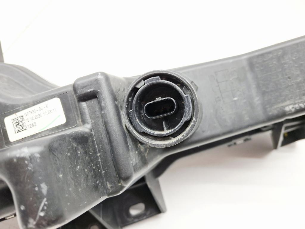 Фара противотуманная левая, 8100 рублей, Пермь