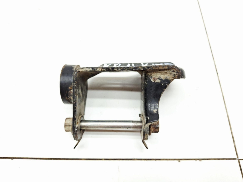 Кронштейн КПП левый, 500 рублей, Пермь