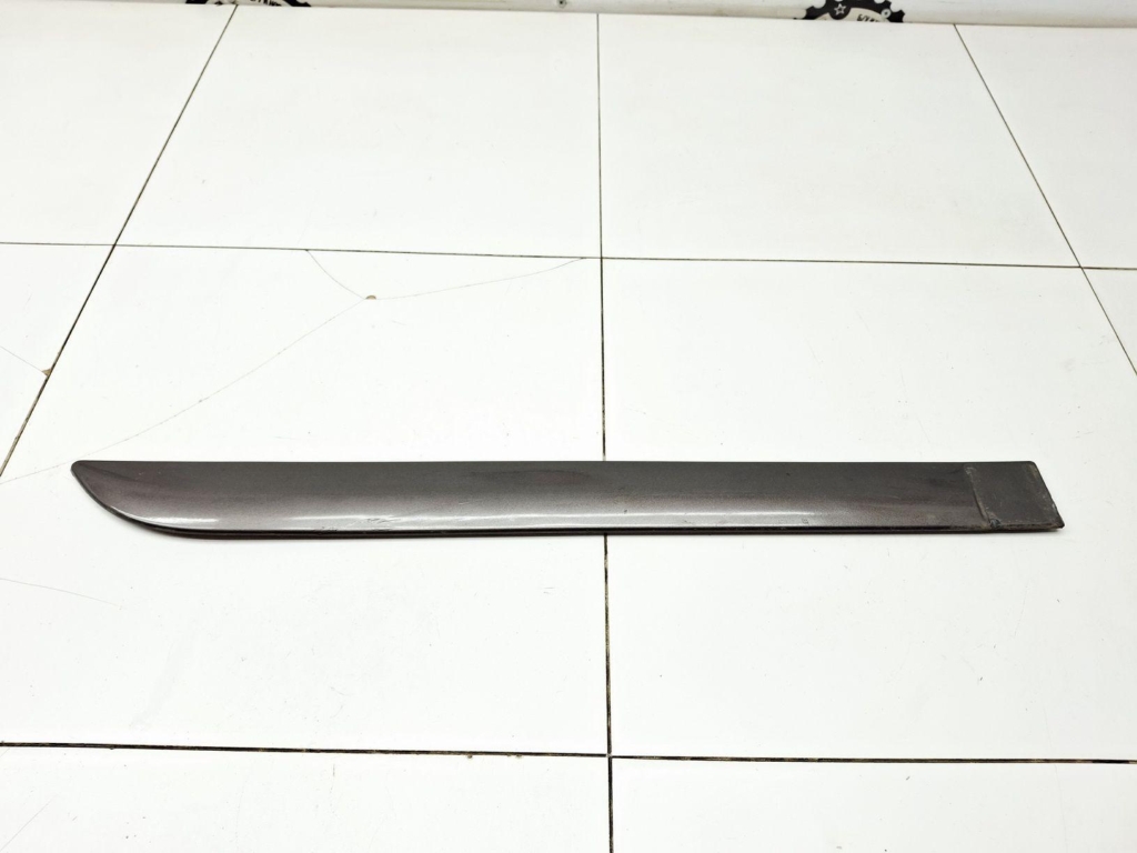 Молдинг задней правой двери, 1500 рублей, Пермь