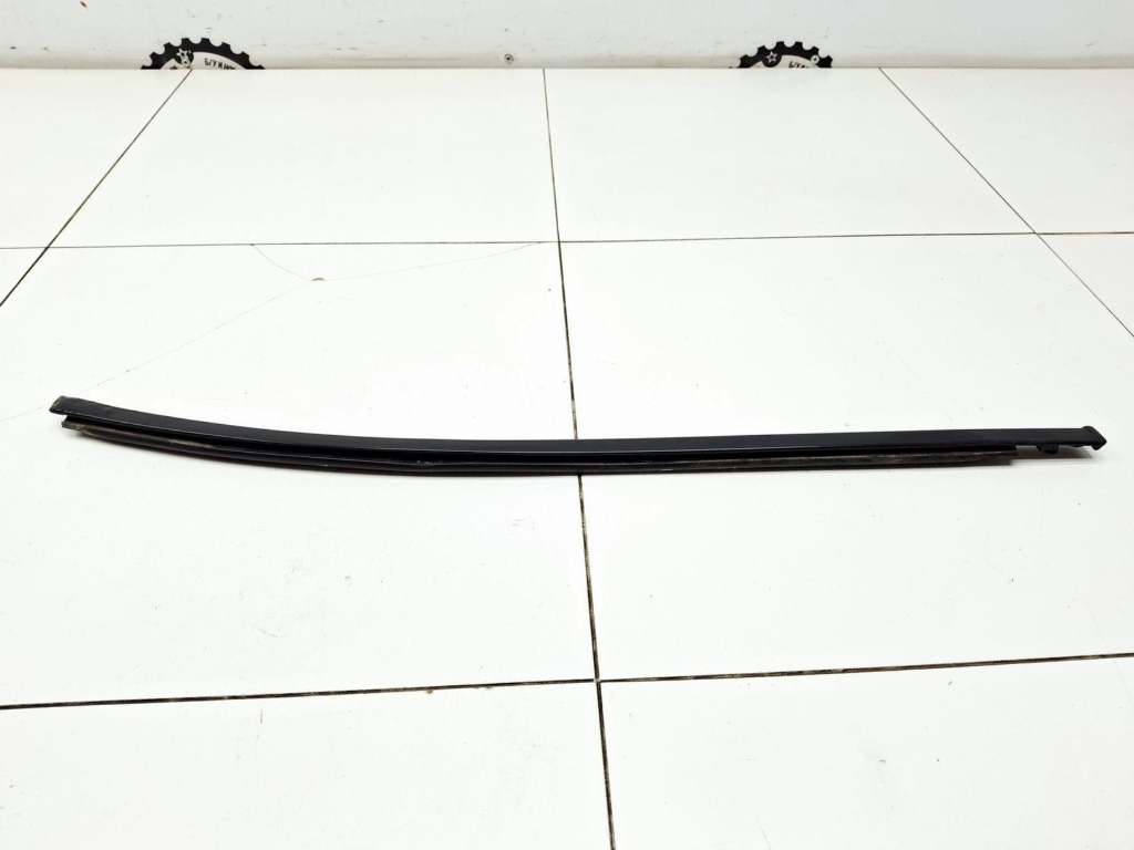 Накладка стекла заднего правого, 1000 рублей, Пермь