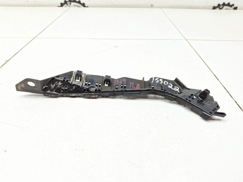 Кронштейн переднего бампера правый, 1000 рублей, Пермь