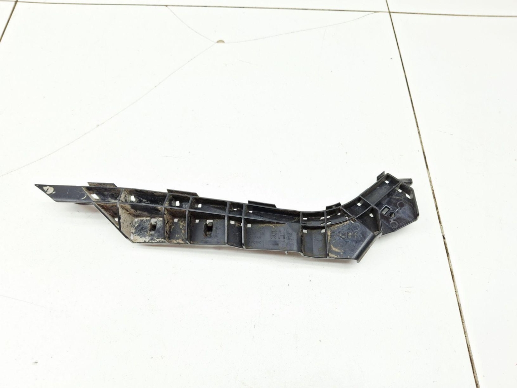 Кронштейн переднего бампера правый, 1000 рублей, Пермь