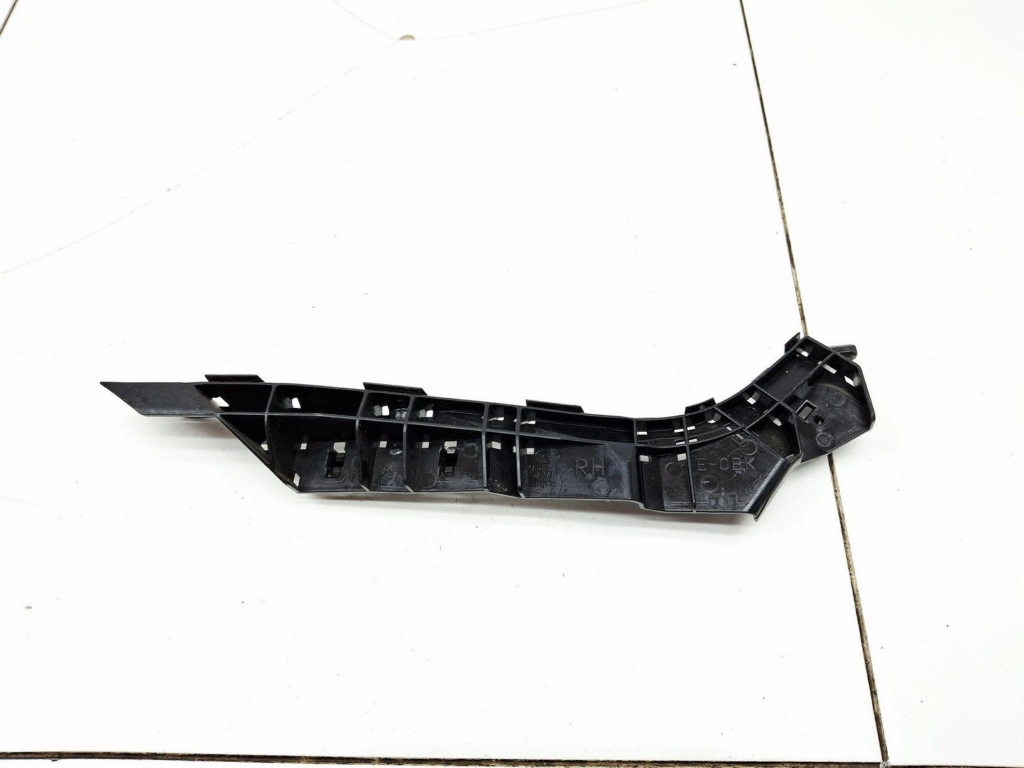 Кронштейн переднего бампера правый, 500 рублей, Пермь