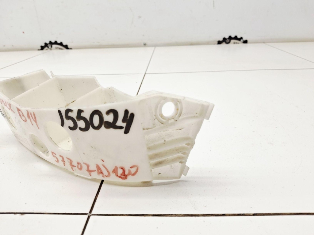 Кронштейн заднего бампера левый, 500 рублей, Пермь