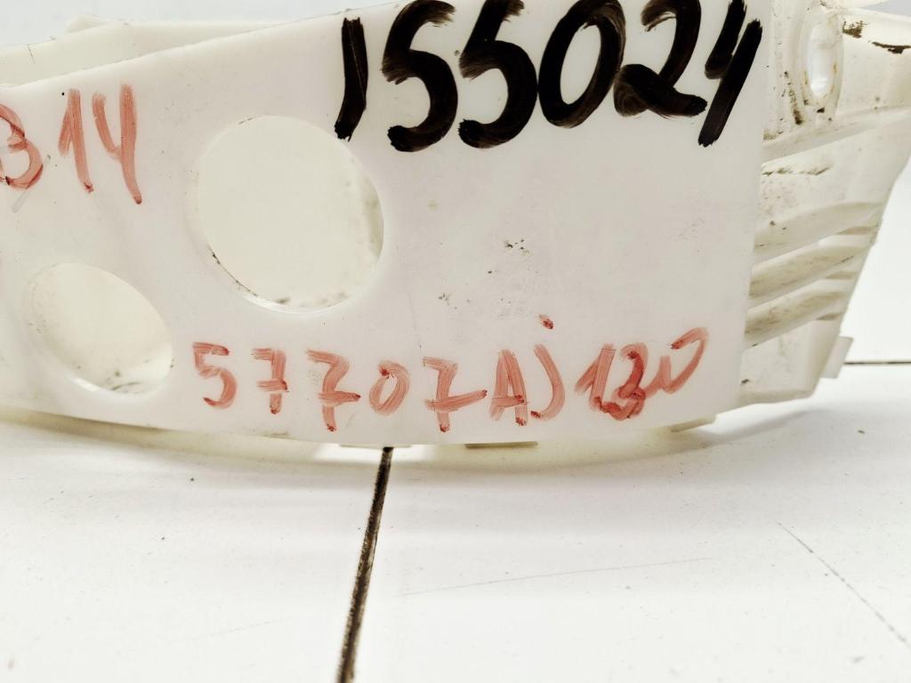 Кронштейн заднего бампера левый, 500 рублей, Пермь