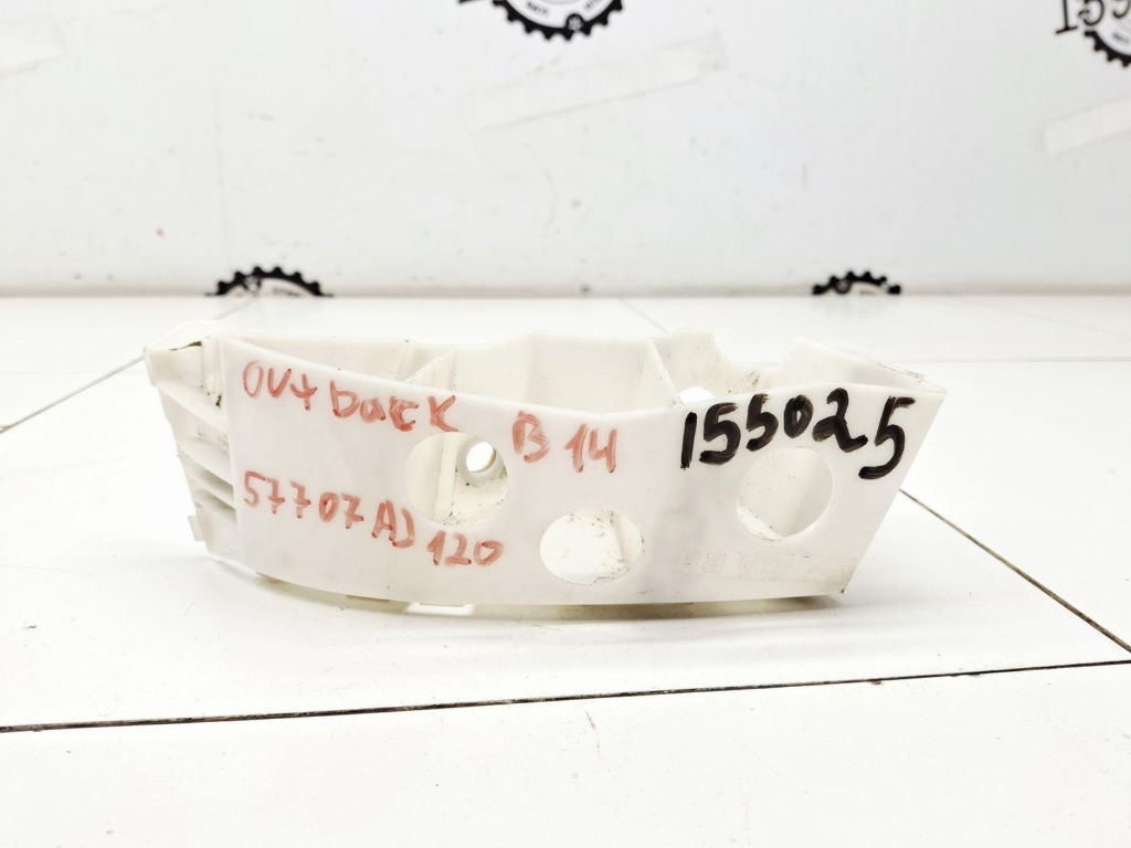 Кронштейн заднего бампера правый, 500 рублей, Пермь