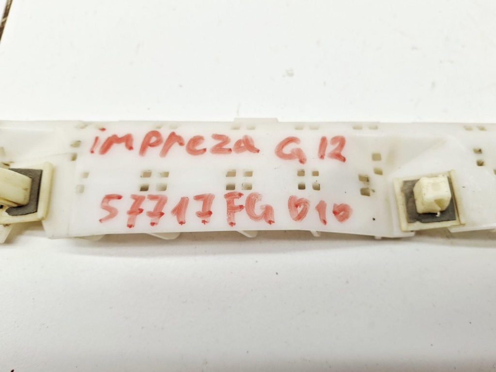 Кронштейн заднего бампера левый, 500 рублей, Пермь