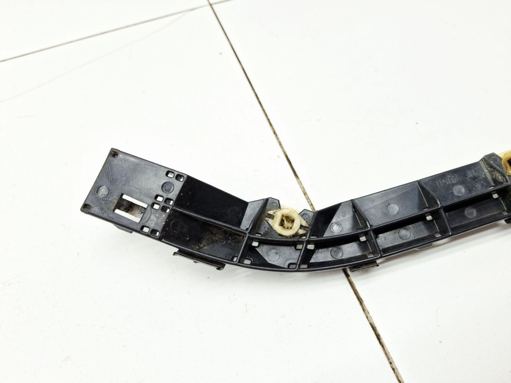 Кронштейн заднего бампера правый, 1000 рублей, Пермь