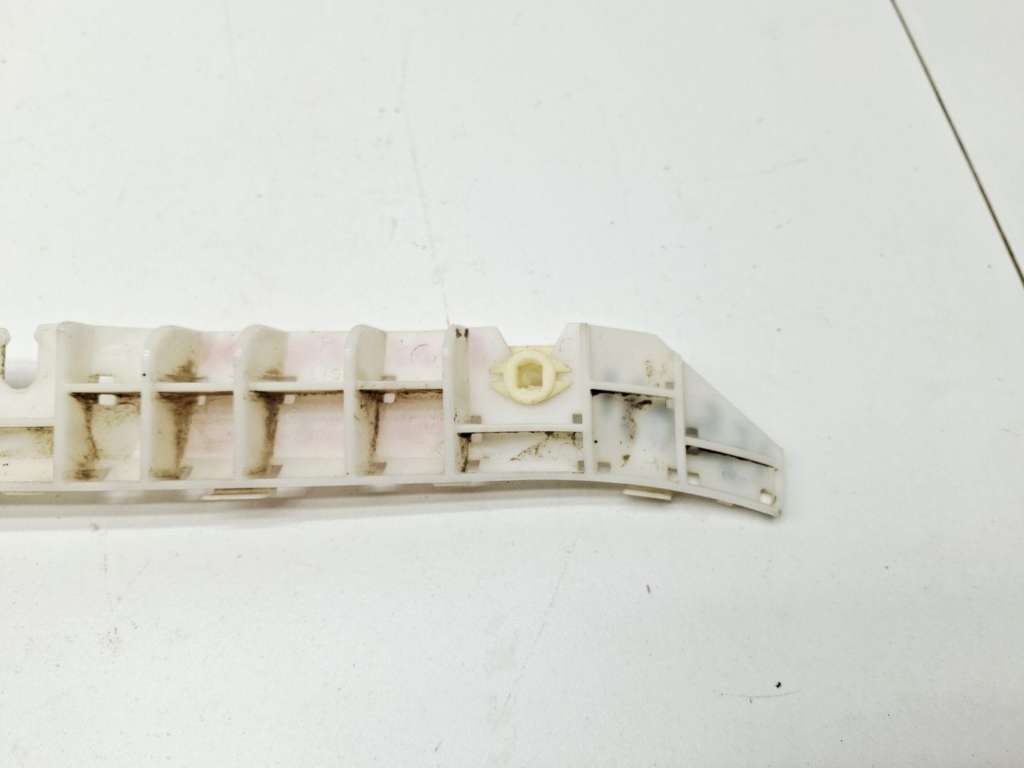 Кронштейн заднего бампера правый, 500 рублей, Пермь