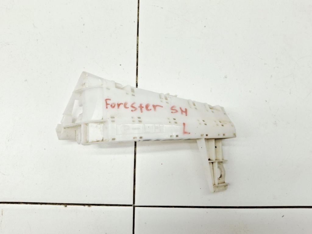 Кронштейн заднего бампера левый, 500 рублей, Пермь