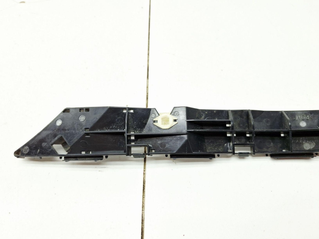 Кронштейн заднего бампера правый, 500 рублей, Пермь