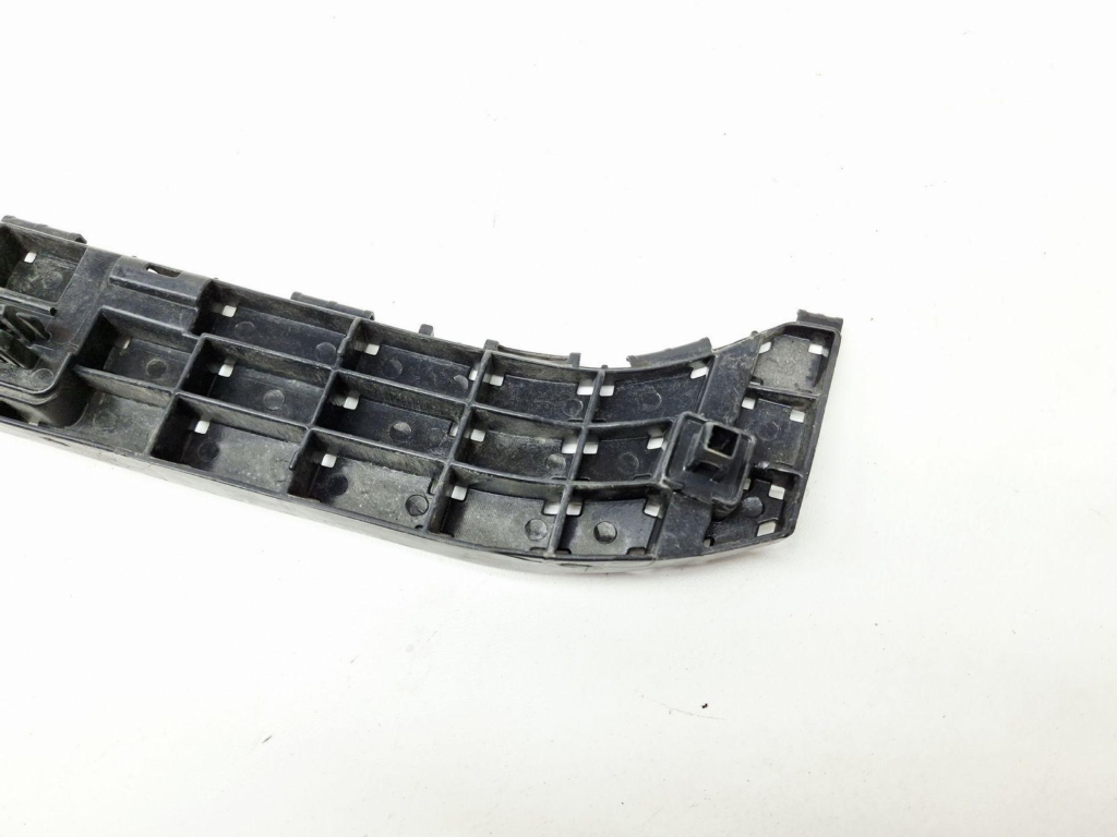 Кронштейн заднего бампера правый, 1000 рублей, Пермь